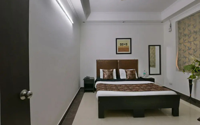 Diamond Stays By OYO Rooms