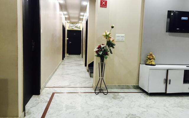 Hotel Aaradhya Residency
