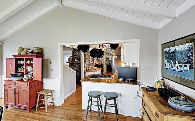 47 South Beach Rd Home