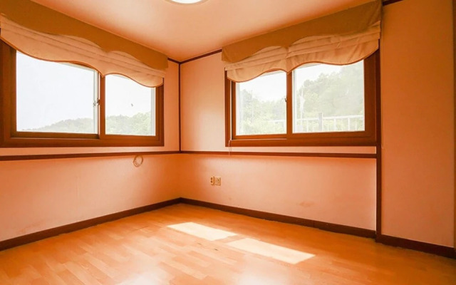 Yeoju Dugyeonsae Meomunjari Pension