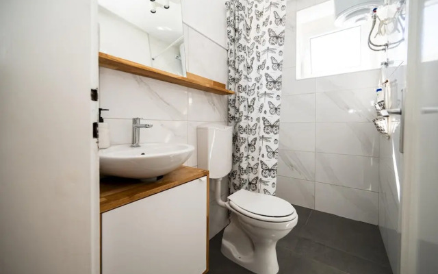 Cozy 1bdr Apartment in Center