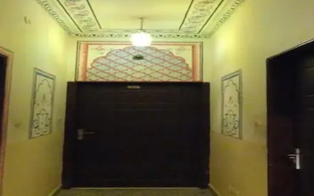 Room Maangta 102 @ Jaipur