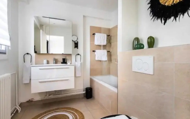 Apartment special location Tower Eiffel