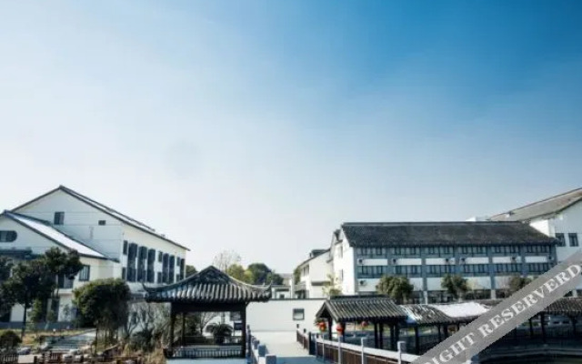 Luyi Resort Hotel