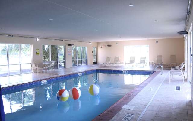 Hampton Inn & Suites Fremont