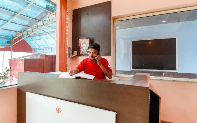 Prince Mama by OYO Rooms