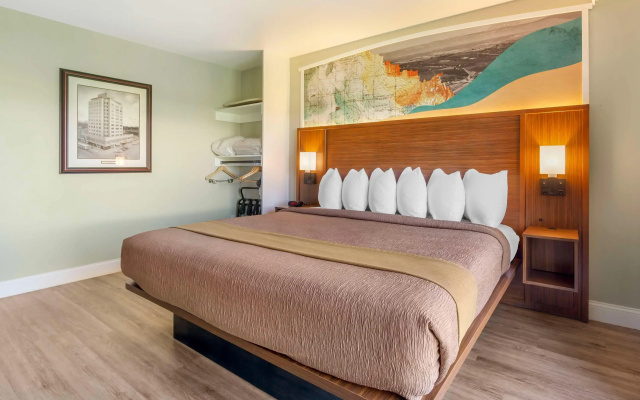Best Western Plus Ahtanum Inn