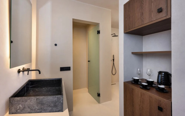 Azanti Suites