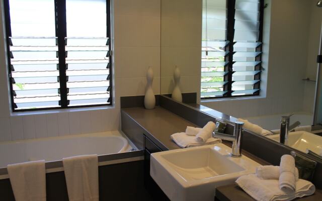 Luxury Private Apartments Sea Temple