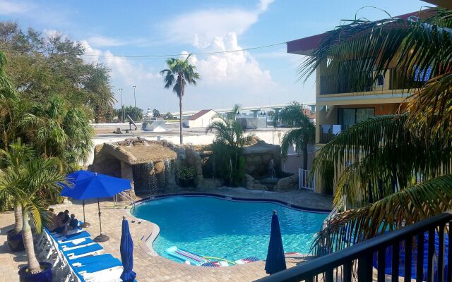 Coconut Cove All-Suite Hotel