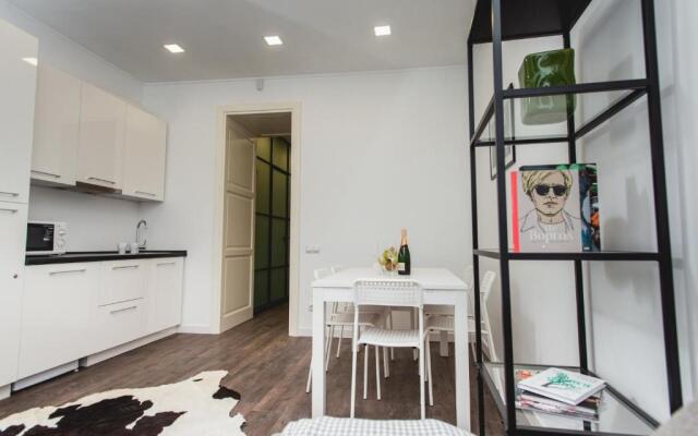 Apartment On Horodotska 13