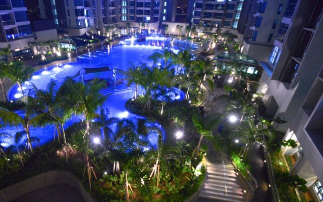 Atlantis Residence Pool View Apartment by Iconstay Melaka