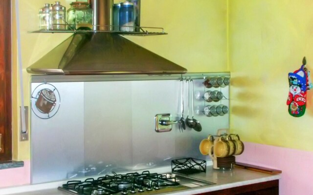 Apartment With 2 Bedrooms in Nichelino, With Wonderful Mountain View,