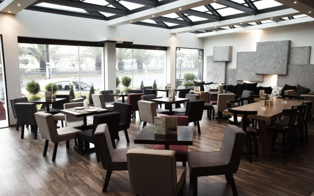 Hellinis Hotel