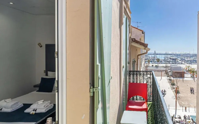 Hotel Avaton - Deluxe Balcony Bedroom - Cannes Palais