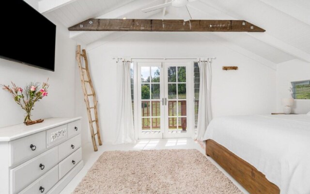 Your Luxury Escape-Ocean View Barn House