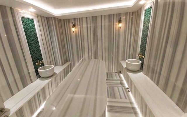 Sarnic Hotel & Sarnic Premier Hotel