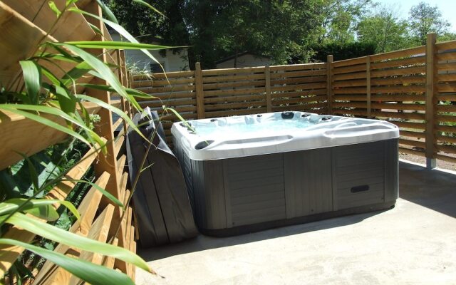 Camping Le Sous Bois