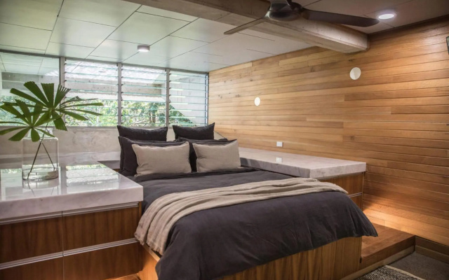 Alkira Award Winning Luxury Beachfront Rainforest Holiday House