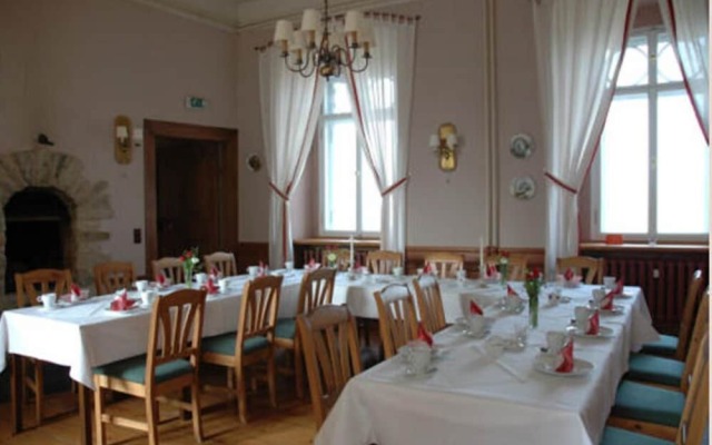Schloss Herberge Hohenerxleben