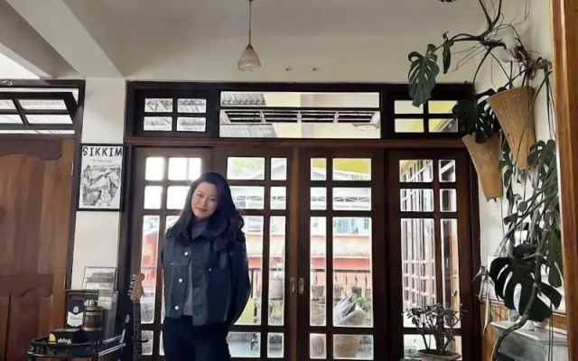 Ronglyang Lotus Villa Homestay (Near MG Road)