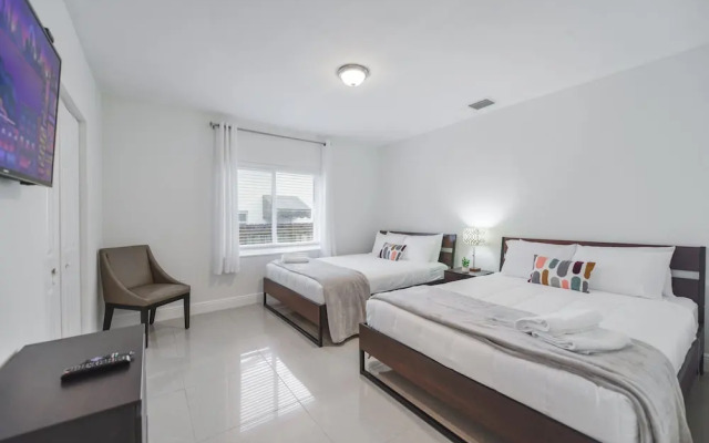 Peaceful Comfort: Comfortable Miami Home