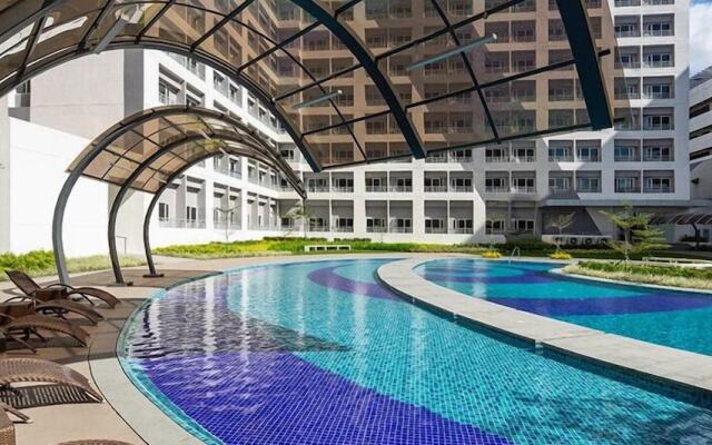 HEL CONDOTEL at SMDC GRACE RESIDENCES