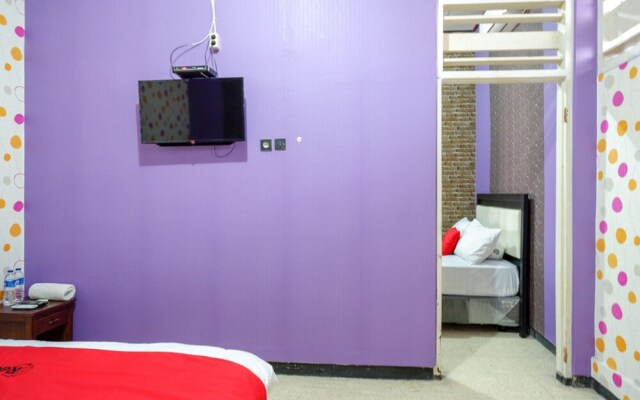 Ungu National Hotel by RedDoorz