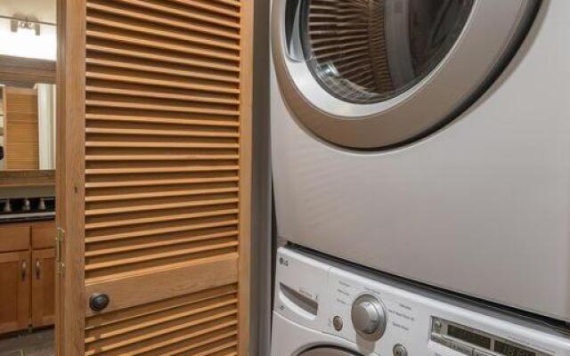 Lulu 6P - A Sophisticated Condo