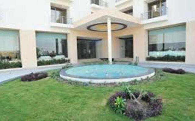 Krsna Lila By The Blues Hotels, Sanand