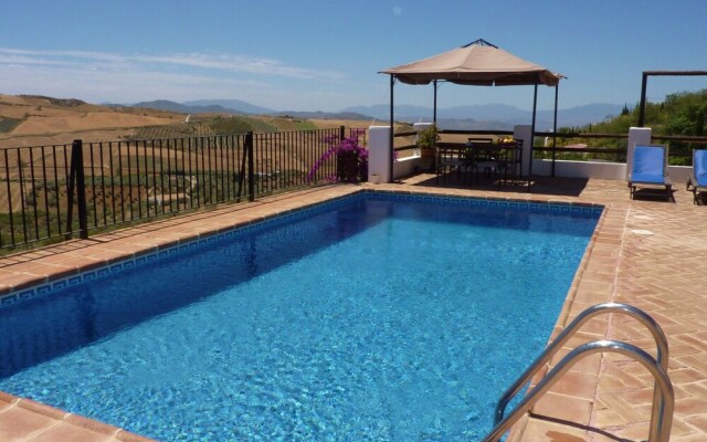 Luxurious Villa in Antequera with Private Pool
