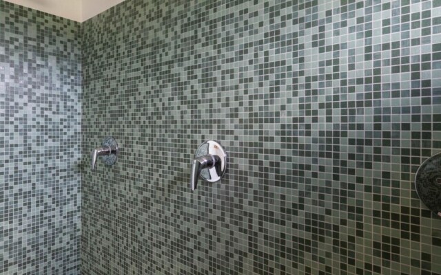 Italianway - Luxury Apartment in Modern Villa 2