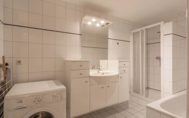 Bewitching Apartment Near Beach