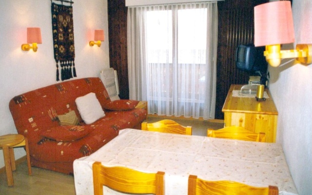 Apartment With one Bedroom in Torgon, With Wonderful Mountain View and Furnished Garden – Guest Rooms – Vionnaz