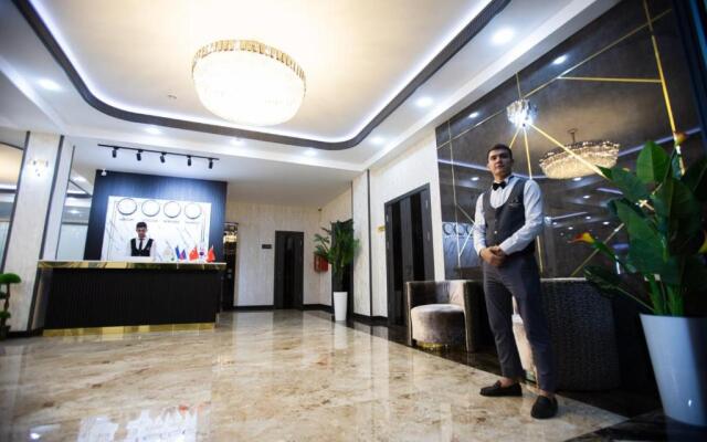 Oqsaroy Hotel