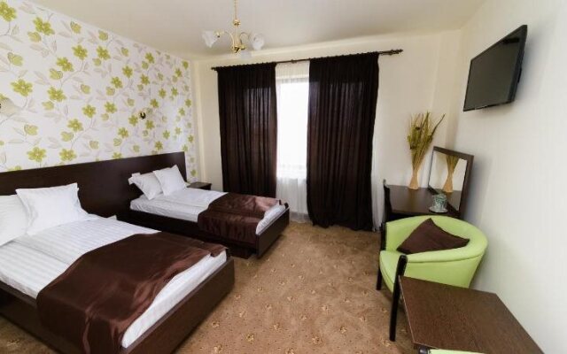 Hotel Miky