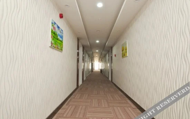 Shankee Hotel (Tengzhou Jinghe Bridge Haishang Mingyue)