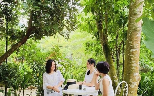 Gầm Trời Art Valley