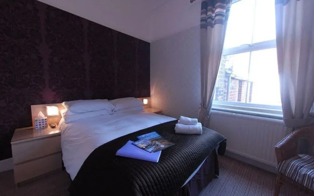 Chiltern Guest House