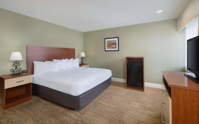 Best Western Red Hills