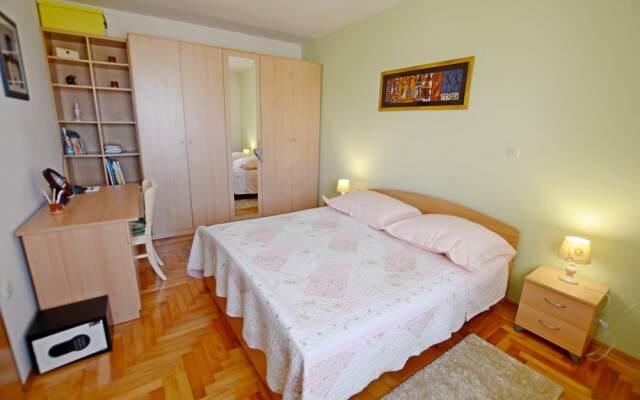 Apartment Vedrana