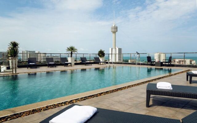 The Winner Condo - 703 by Axiom