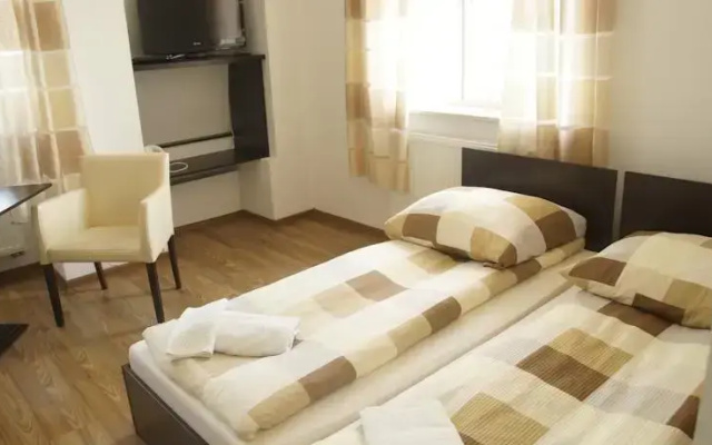 Pałacyk w Pakości Hotel