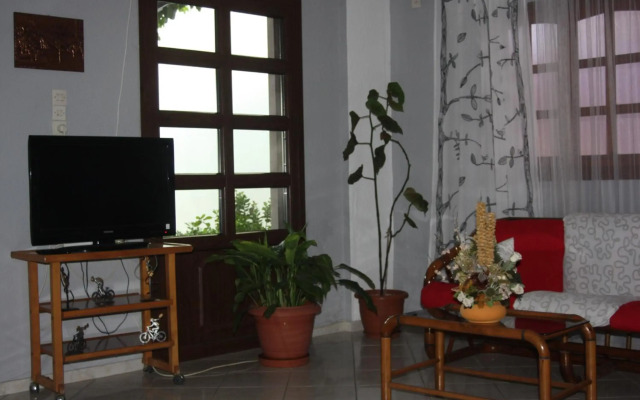Smaragda Hotel