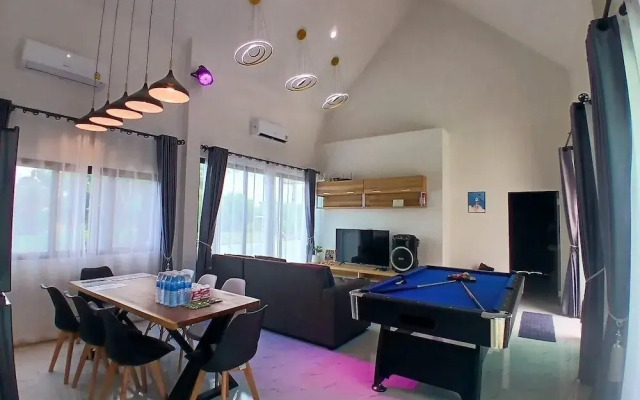 Level UP pool villa Rayong