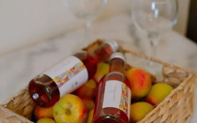 Cozy Gem With Access to a Sparkling Shared Pool