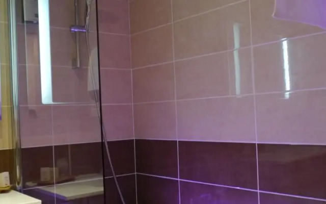 Logis Hotel Le Barry