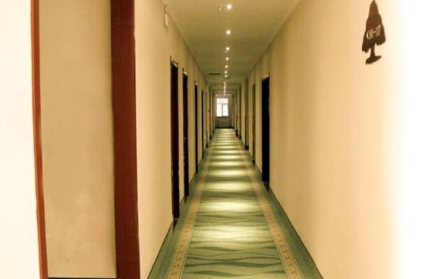 GreenTree Inn Yantai University Business Hotel