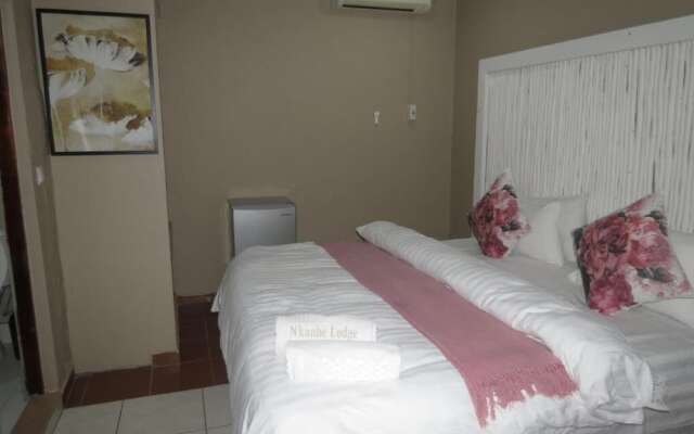 Nkanhe Lodge