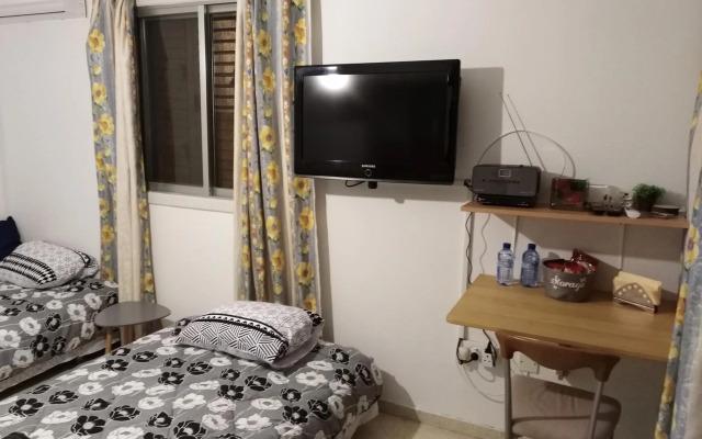 Larnaca, Pervolia 1 bedroom seaside apartment